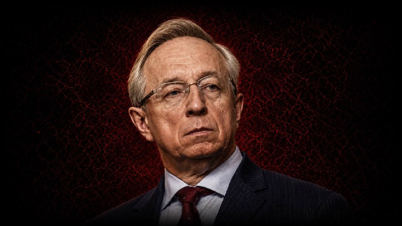 Фермеры Канакер-Зейтуна на фоне ящиков с томатами, готовых к экспорту в РФ