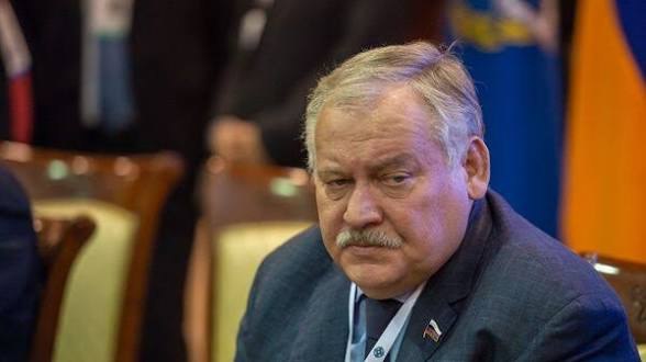 Константин Затулин на пресс-конференции, комментирует выборы в Армении