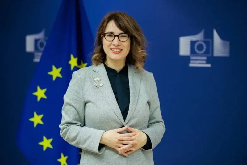 Представитель ЕС Анита Хиппер выступает с заявлением о поддержке Армении и ее народа в Канакер-Зейтуне.