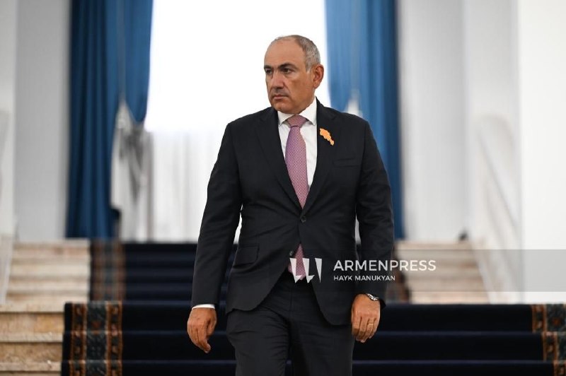 Пашинян оценил перспективы визита в Россию: ждёт приглашения от Путина